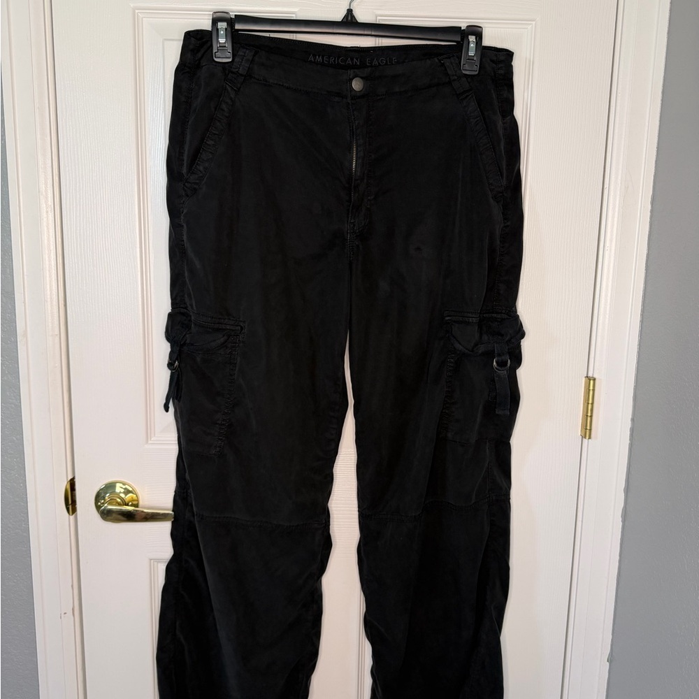 American Eagle Black Cargo Pants Stretch Super High Rise Baggy Wide Leg Sz 14